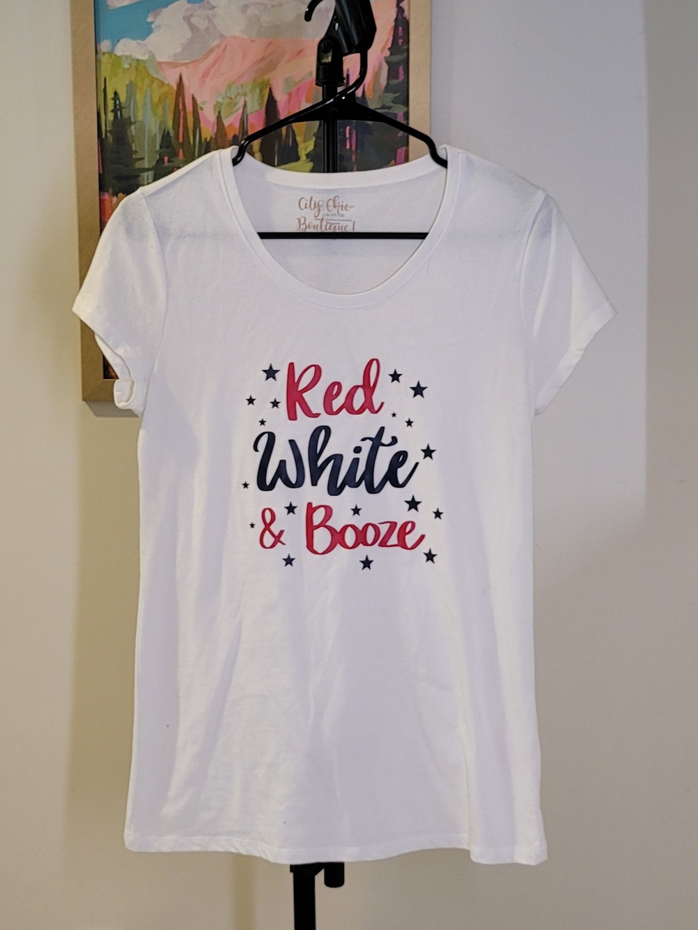 'Red White & Booze' Graphic White Tee Shirt Women's Size L